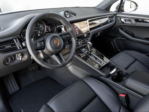 2026 Porsche Macan T