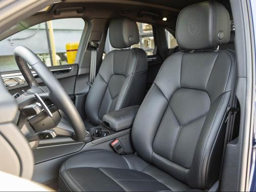 2026 Porsche Macan T