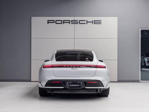 2023 Porsche Taycan Base (A2)