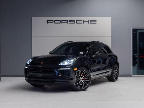 Black 2024 Porsche Macan Macan