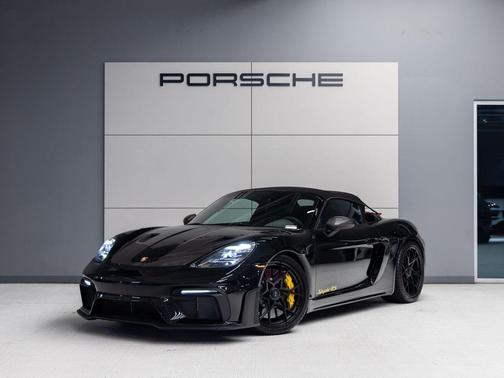 Black 2025 Porsche 718 Spyder RS