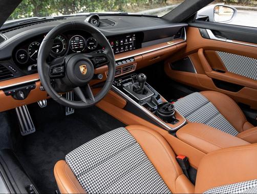 2023 Porsche 911 Sport Classic