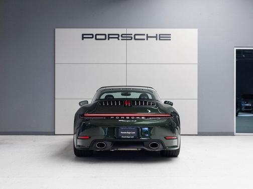 2026 Porsche 911 Targa 4S