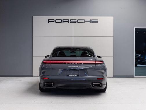 Slate Grey Neo 2025 Porsche Panamera 4