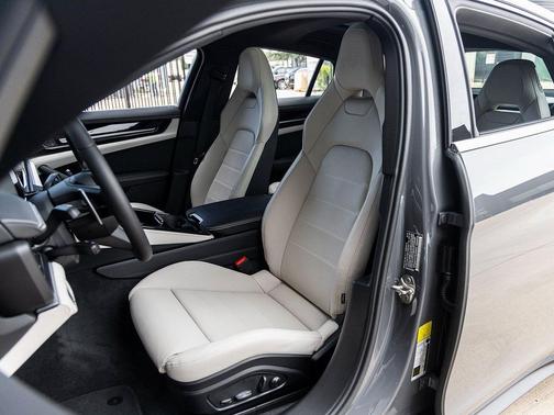 Slate Grey Neo 2025 Porsche Panamera 4