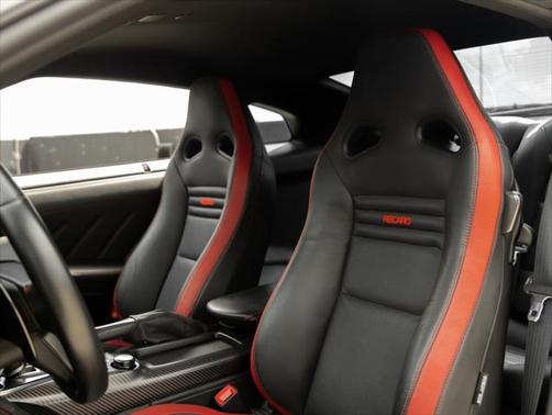 2018 Nissan GT-R Track Edition