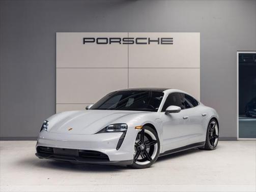 2022 Porsche Taycan 4S