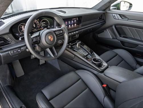 2026 Porsche 911 Carrera 4S