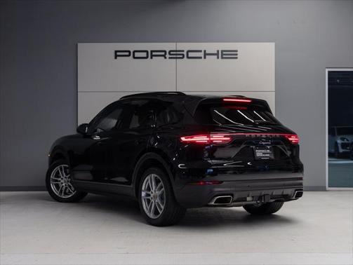 2022 Porsche Cayenne Premium Package