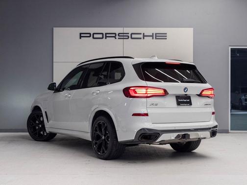 2021 BMW X5 PHEV xDrive45e
