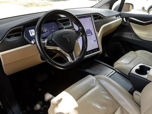 Titanium Metallic 2016 Tesla Model X 70D