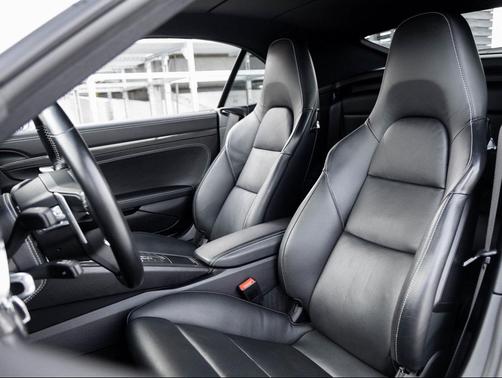 2018 Porsche 911 Turbo S