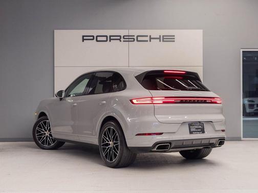 2024 Porsche Cayenne Cayenne