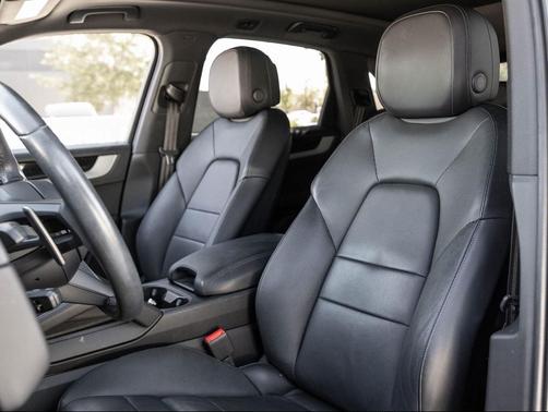 2024 Porsche Cayenne Cayenne