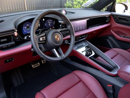 Volcano Grey Metallic 2026 Porsche Macan Macan Electric GTS