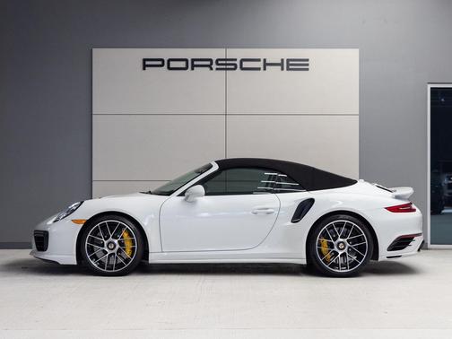 2019 Porsche 911 Turbo