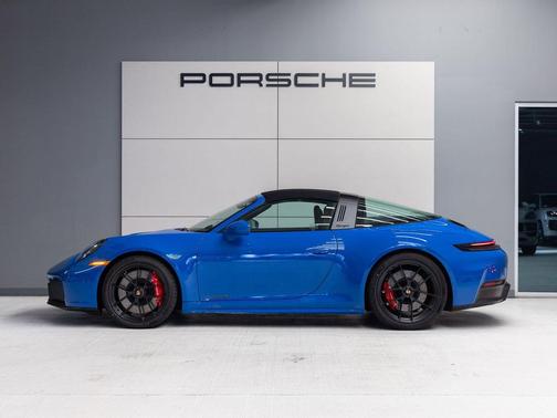 Lugano Blue 2026 Porsche 911 Targa 4 GTS