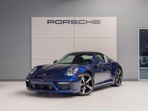 2024 Porsche 911 Targa 4 GTS