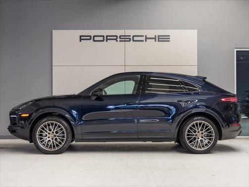 2022 Porsche Cayenne Platinum Edition