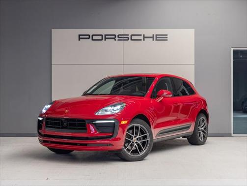 2023 Porsche Macan Base