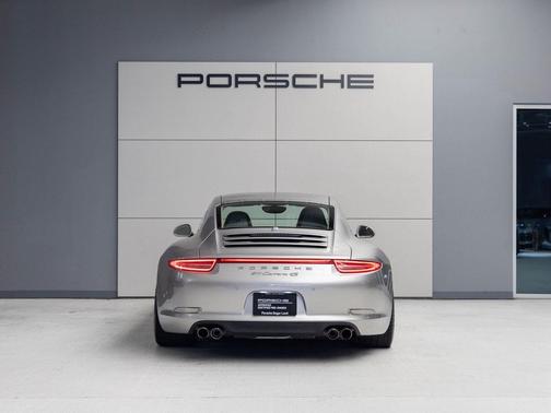 2013 Porsche 911 Carrera 4S