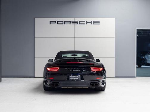 2014 Porsche 911 Turbo S