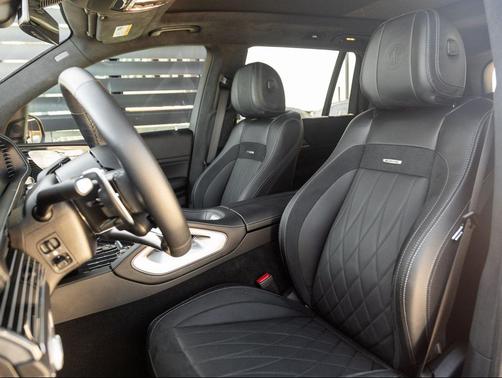 MANUFAKTUR Alpine Grey 2025 Mercedes-Benz AMG GLS 63 Base