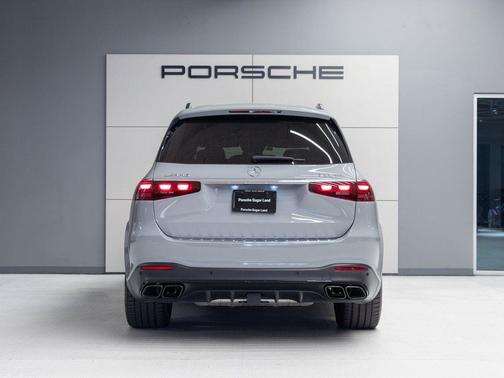 MANUFAKTUR Alpine Grey 2025 Mercedes-Benz AMG GLS 63 Base