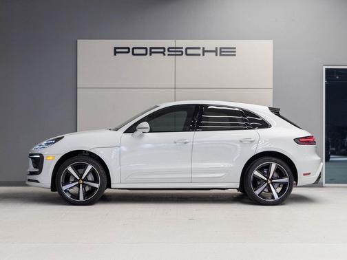 2024 Porsche Macan 