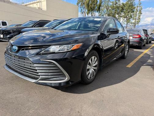 2022 Toyota Camry LE