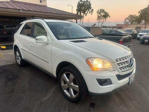 2011 Mercedes-Benz M-Class ML 350 Sport Utility 4D