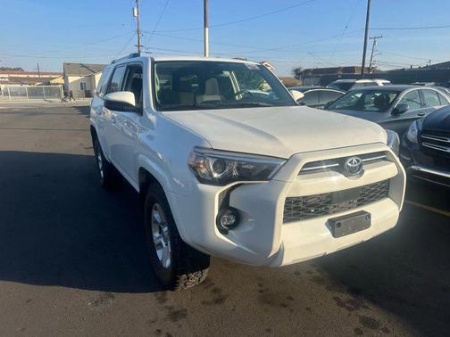 2022 Toyota 4Runner SR5