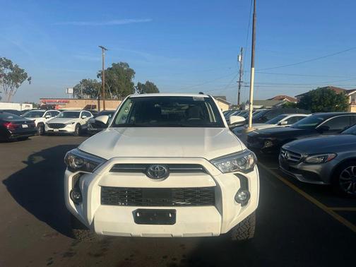 2022 Toyota 4Runner SR5