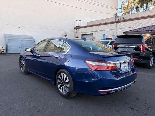 2017 Honda Accord Hybrid Touring