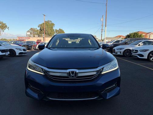 2017 Honda Accord Hybrid Touring