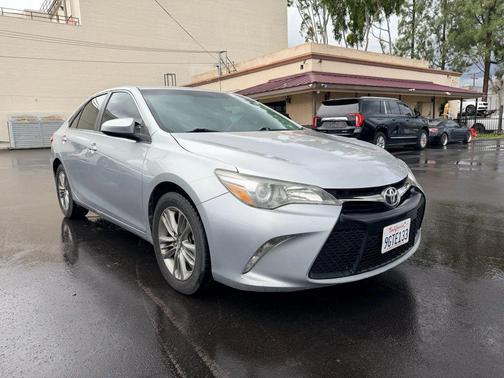 2017 Toyota Camry LE