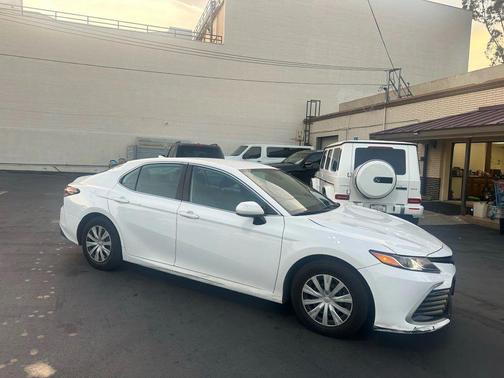 2023 Toyota Camry LE