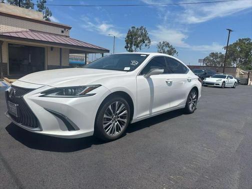 2019 Lexus ES 350 Base