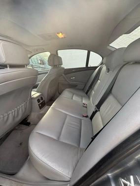 2010 BMW 528 528i Sedan 4D