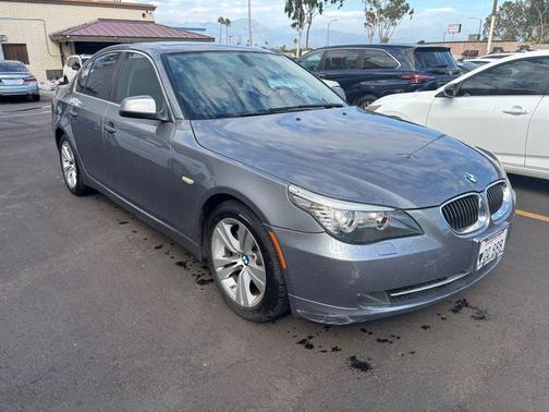 2010 BMW 528 528i Sedan 4D
