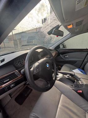 2010 BMW 528 528i Sedan 4D