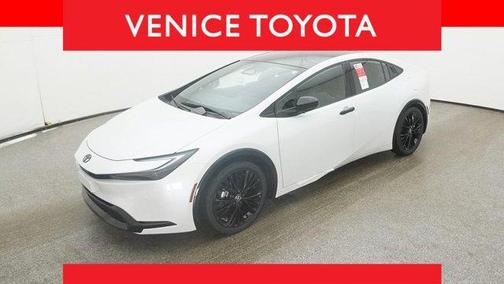2025 Toyota Prius L