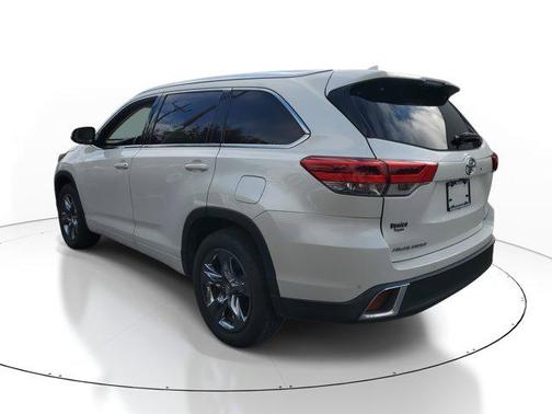 2018 Toyota Highlander Limited Platinum