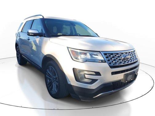 2017 Ford Explorer Platinum