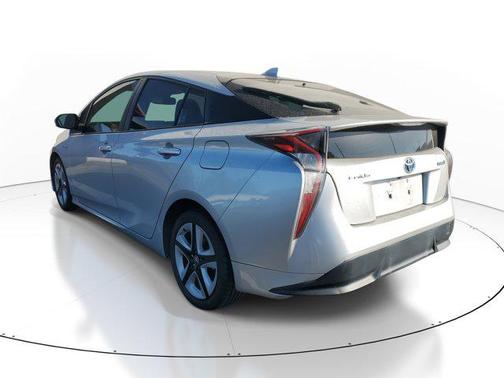 2016 Toyota Prius Four Touring