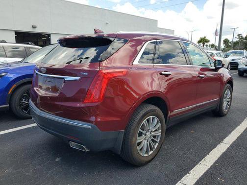 2017 Cadillac XT5 Luxury