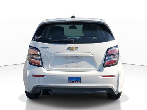 2017 Chevrolet Sonic LT