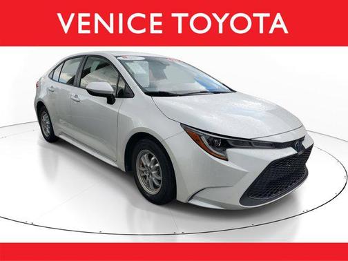 2022 Toyota Corolla Hybrid SE
