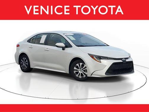 2022 Toyota Corolla Hybrid SE