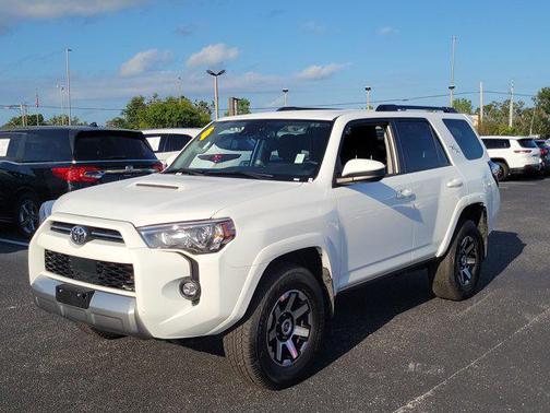 2024 Toyota 4Runner TRD Off Road